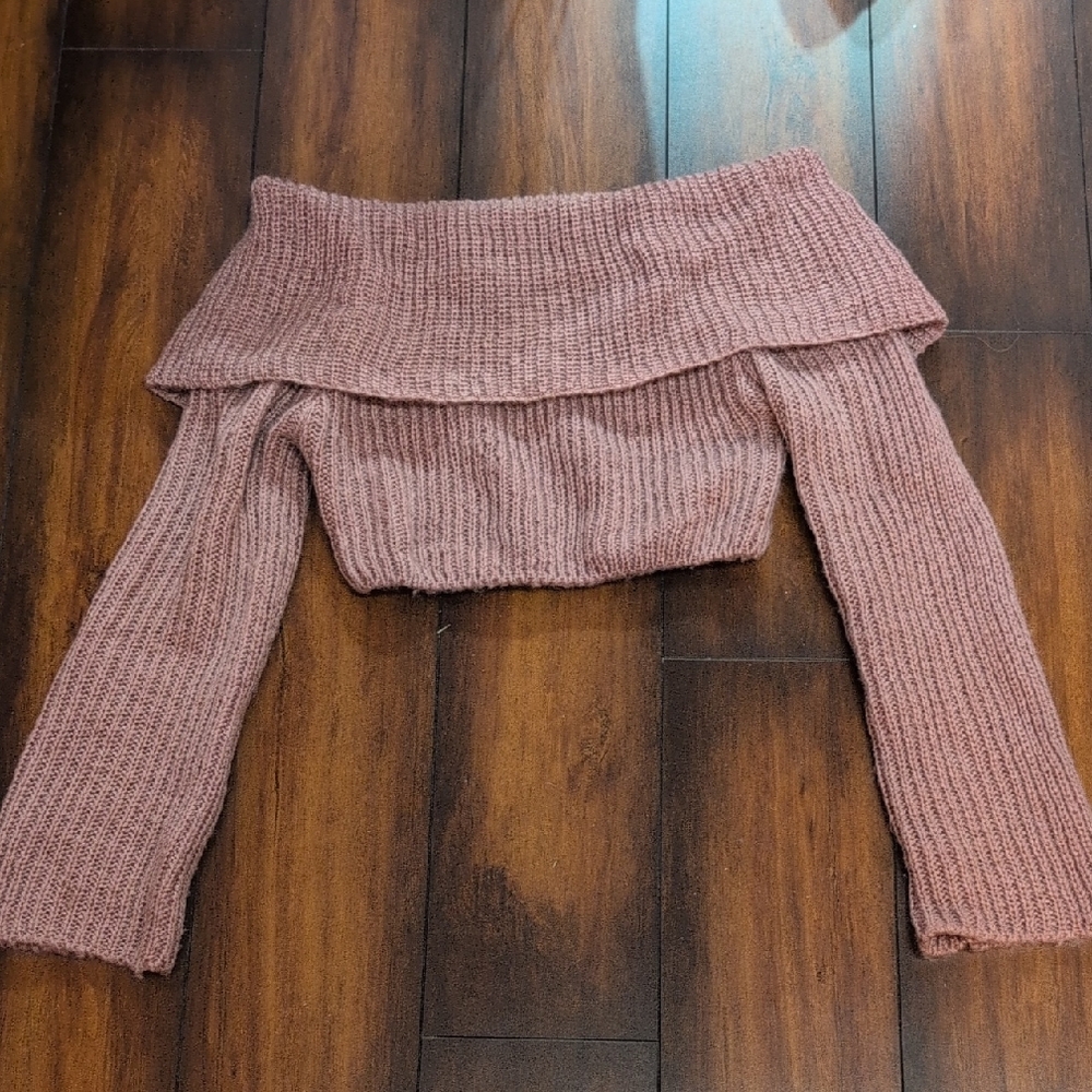 Mauve Off The Shoulder Cropped Sweater Size Small